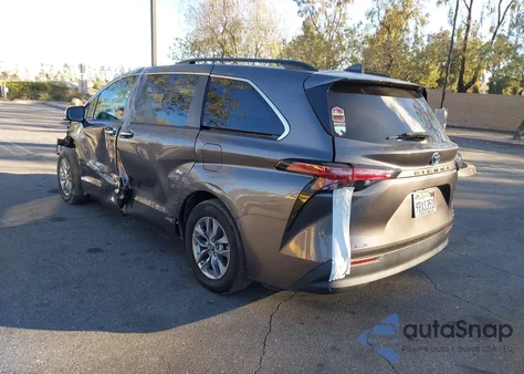 2022 Toyota Sienna Xle from USA, damaged, VIN 5TDJSKFC0NS064930